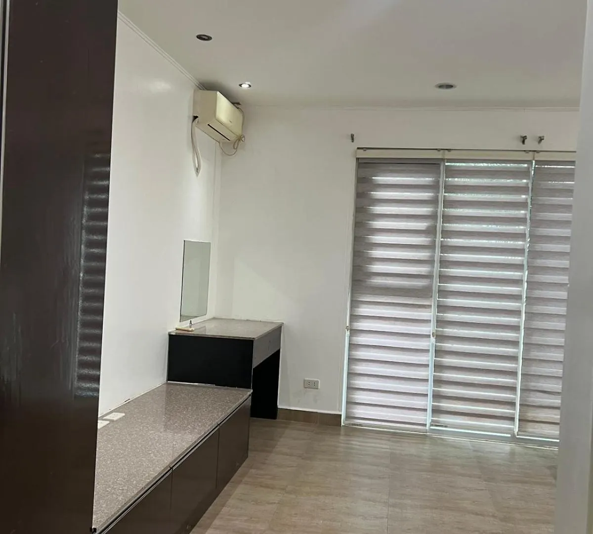 Aparthotel Clark Condo Near Crk Airport And Crk Parade Grounds Fort Stotsenburg
