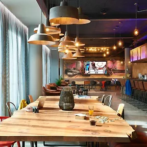 Moxy 4*, Dublin Ireland